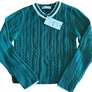 NWT! Zara Green Cable Knit V Neck Sweater Size Large